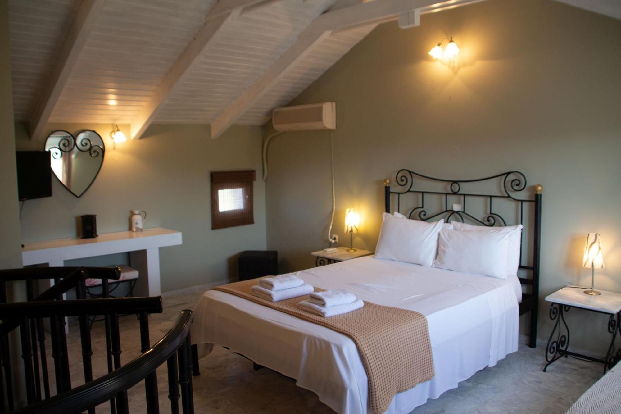 Avesta Apartments - 200M From The Beach Vasilikí 객실 사진